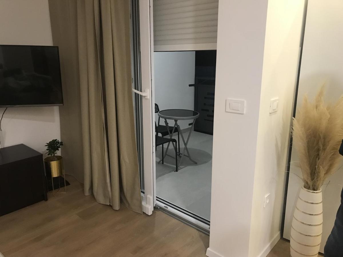 Apartment Apartment/free Parking/free Wifi Imotski